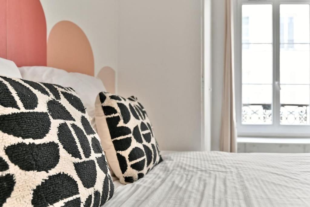Appartement 2 Pieces #Toureiffel #Invalides - II Париж Екстериор снимка